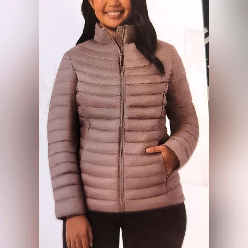 NWT 32 DEGREES LADIES TAN TAUPE. ISH.  DOWN COAT PUFFET SIZE SMALL